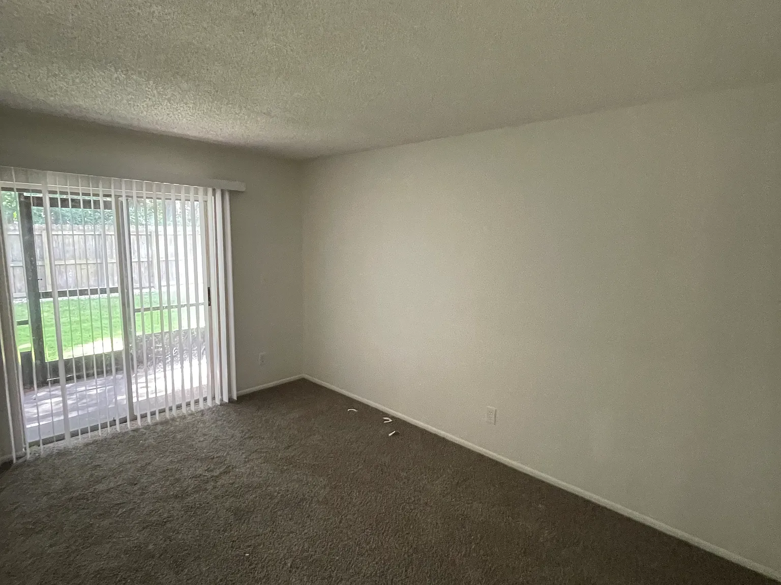 2 bed, 922 sqft, $1,450 — Photo 4