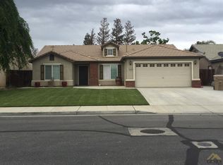 12716 Lavina Ave, Bakersfield, CA 93312