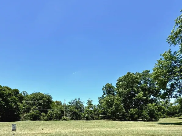 2305 W Main St, Duncan, OK 73533
