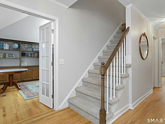 4th image of 19 Prospect Ridge #27