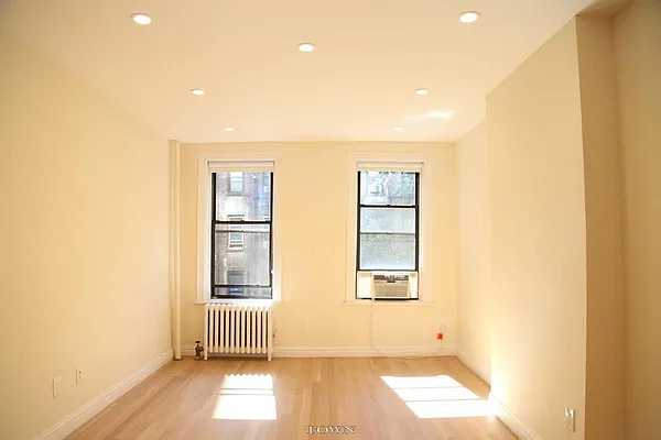 Rented by Town Residential | media 10