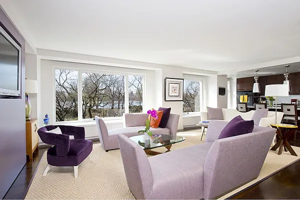 Sold by Stribling | media 9