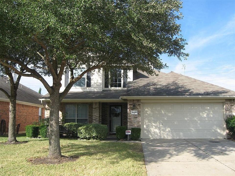 1st image of 16826 Great Oaks Glen Dr