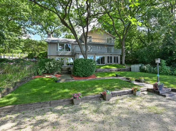 N9491 Island DRIVE, Mukwonago, WI 53149