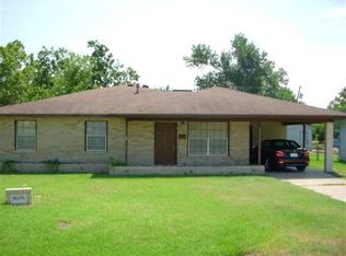 9075 McLean St, Beaumont, TX 77707