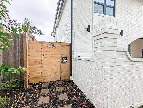 2306 Addison Photo 1