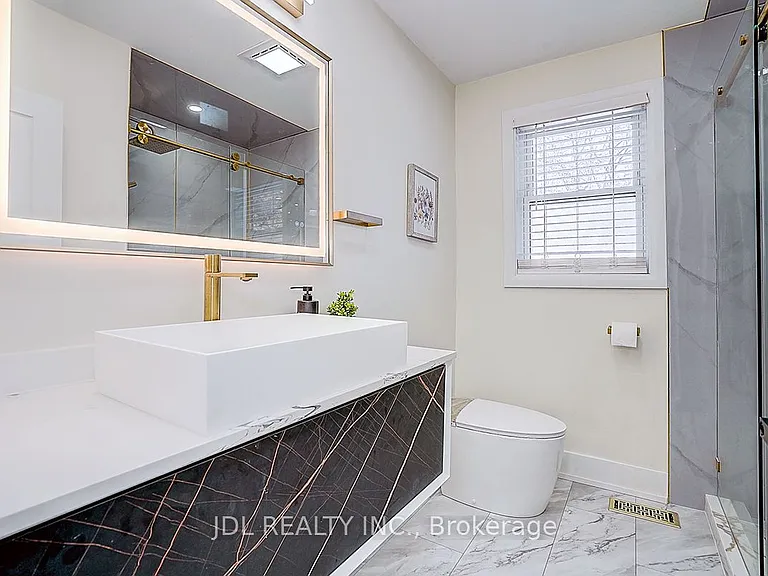 15 Crossburn Dr — Photo 32