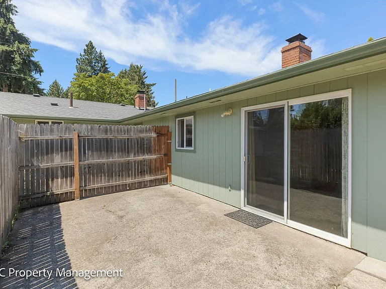 4780 Cody Ave — Photo 28