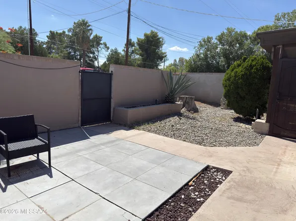2619 E Prince Rd, Tucson, AZ 85716