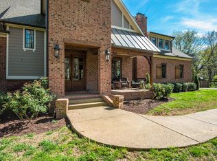 6233 Bresslyn Rd, Nashville, TN 37205