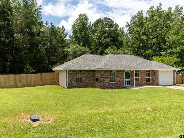 14261 Seton St, Flint, TX 75762