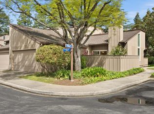 301 Willow Hill Ct, Los Gatos, CA 95032