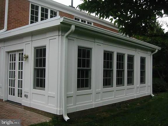 4th image of 6918 Espey Ln