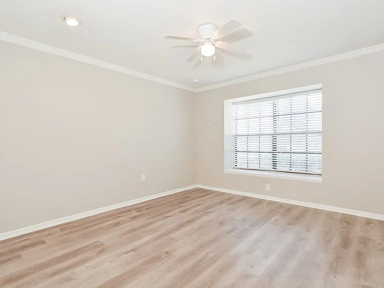 51 Dogwood Ln — Photo 11