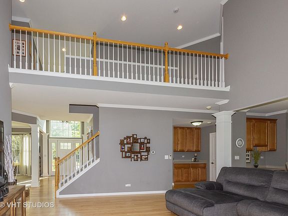 3rd image of 12958 S Kensington Dr