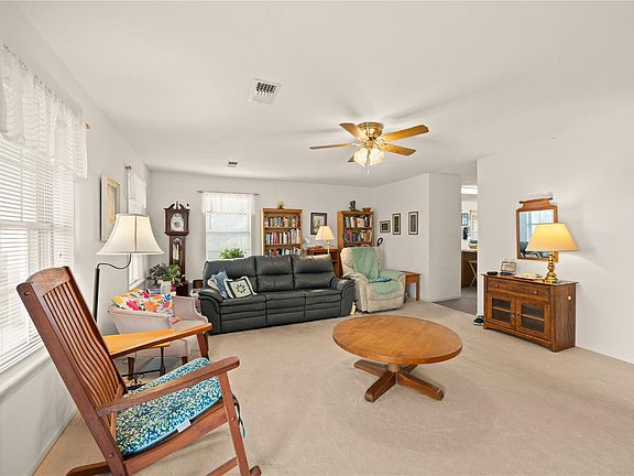 3rd image of 2175 Lola Ln