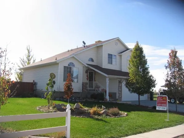 4087 W 5700 S, Roy, UT 84067