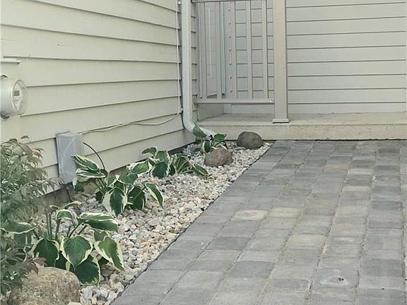 2nd image of 1102 Fern Hollow Dr