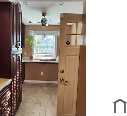 1st image of 657 Clarence Ave