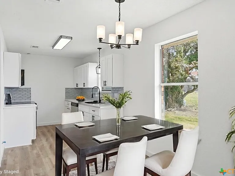 1404 Linda Ln — Photo 2