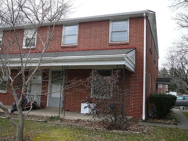 2nd image of 43 Laurel Ave