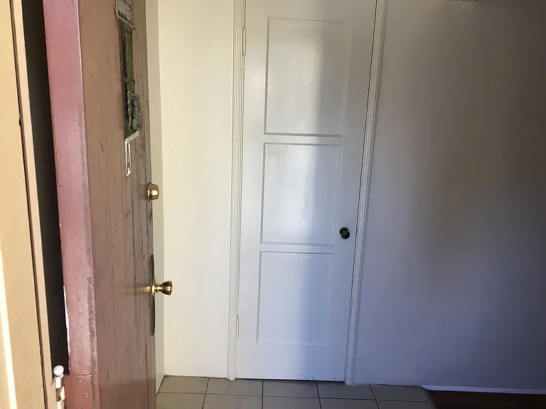 Long Beach 827-835 Pacific — Photo 7