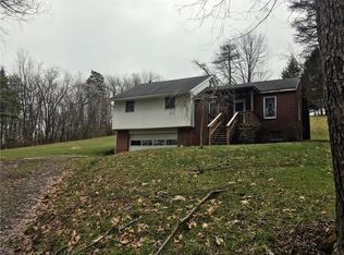103 Rock Springs Rd, Delmont, PA 15626