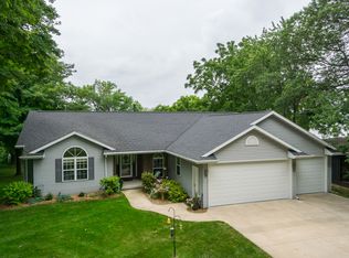 N5459 Saint Catherines Bay Rd, HILBERT, WI 54129