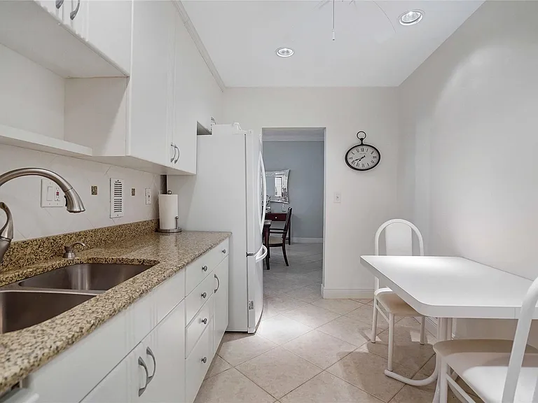 4250 Galt Ocean Dr #PHB — Photo 19