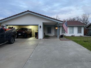 1162 Belinda Dr, Lemoore, CA 93245