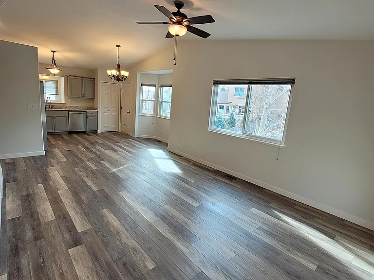 7260 Julynn Rd — Photo 3