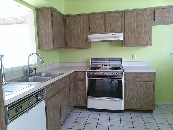 5th image of 1387 DUNHILL DRIVE