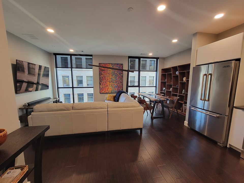 1st image of 350 Oliver Ave #1208