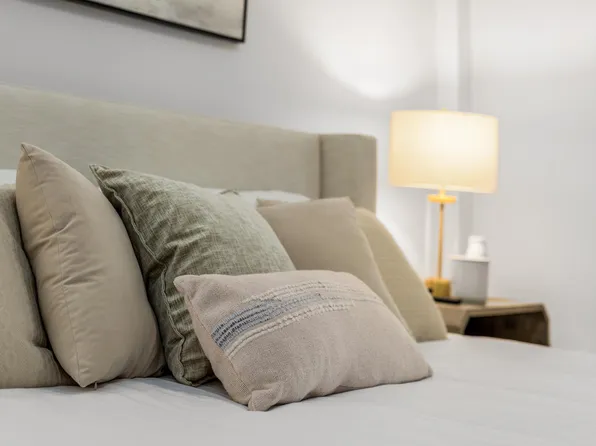 508 Broadway image 18 of 20