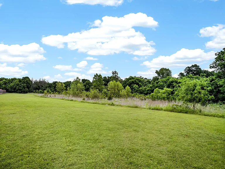 2129 Megan Creek Dr — Photo 19