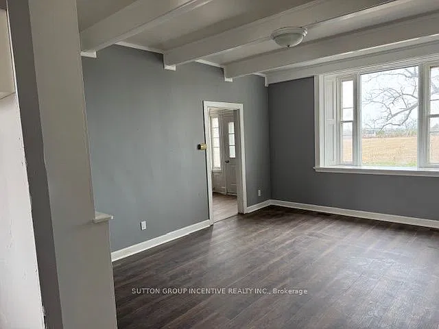 3 bed, $2,900 — Photo 3