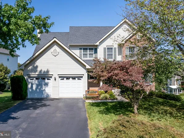 1334 Crest Dr, West Chester, PA 19382