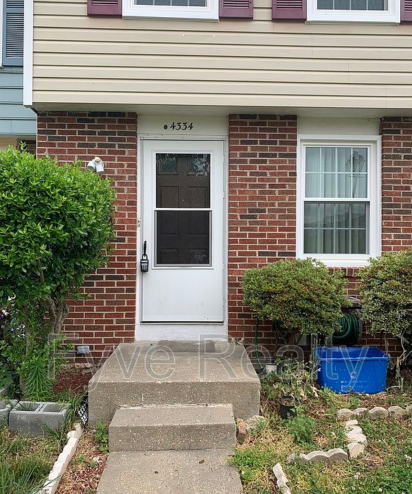 1st image of 4334 Isleswood Ter