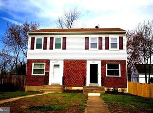 2214 Rollins Dr, Alexandria, VA 22307