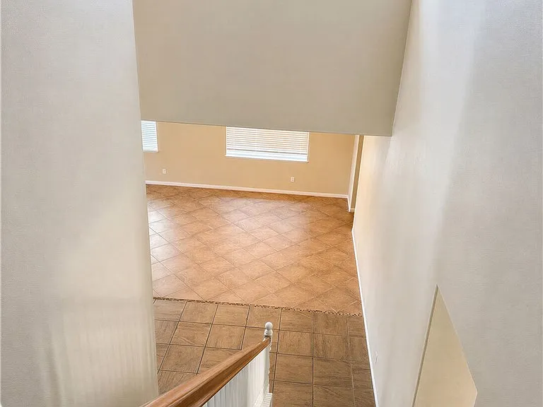 5934 Greyville Pl — Photo 15