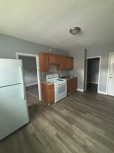 10 Sanford St #1 Photo 1