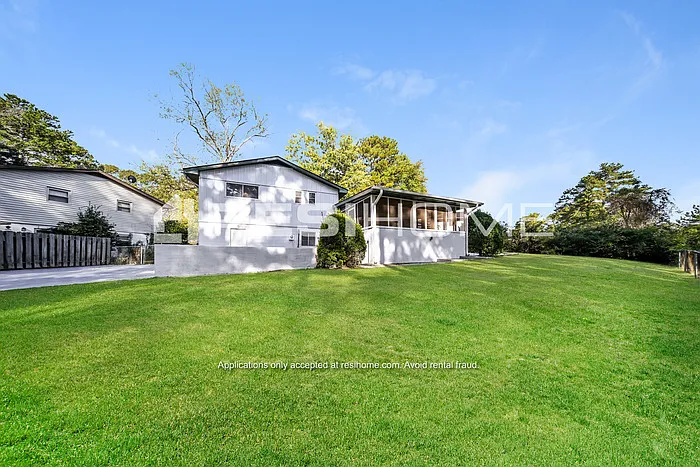 8088 Picadilly Ct — Photo 13