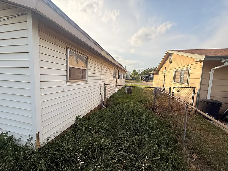 2705 Byrne Pl — Photo 10