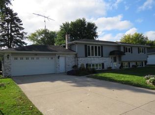 108 We Go Trl, Fox Lake, WI 53933