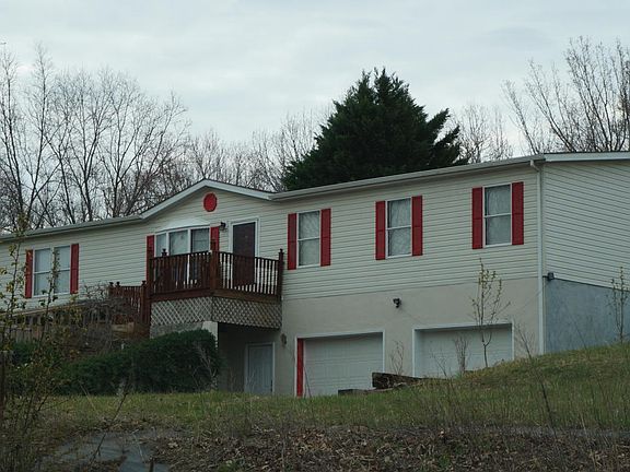 3rd image of 1436 Huntington Dr