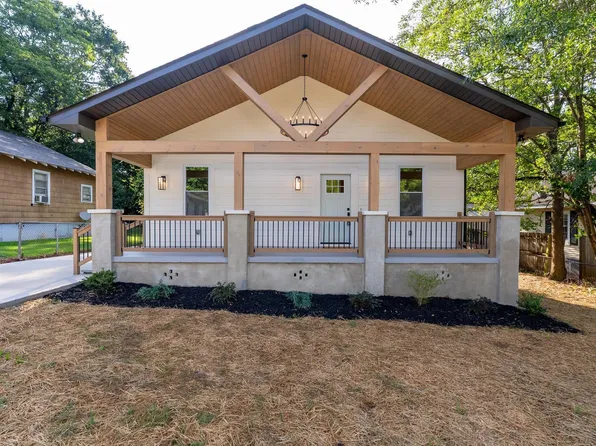285 Moore St, Greenville, SC 29605