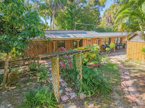 15323 E State Road 78, Okeechobee, FL 34974