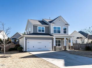 201 Breezemont Dr, Fuquay Varina, NC 27526
