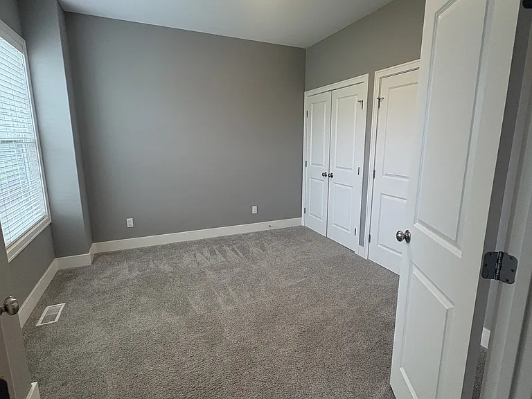 6105 W Wind Dr — Photo 3