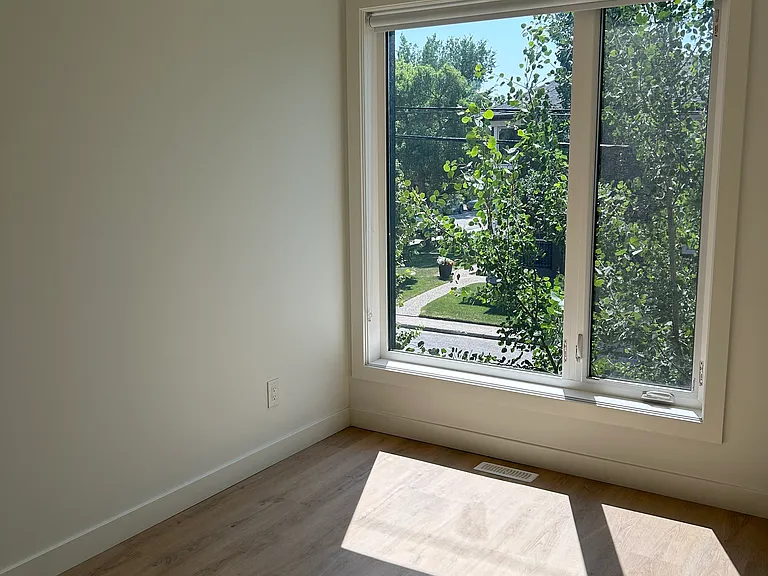 2202 49th Ave SW — Photo 32